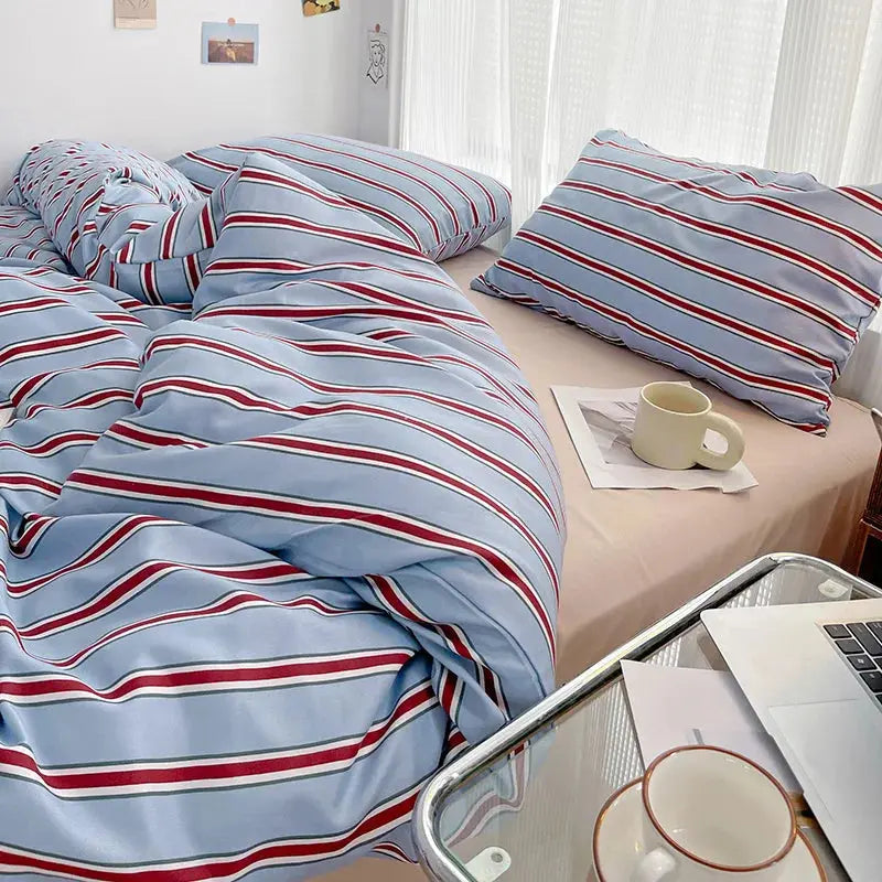 Linfoyer Striped Bedding Set (4 Pcs)
