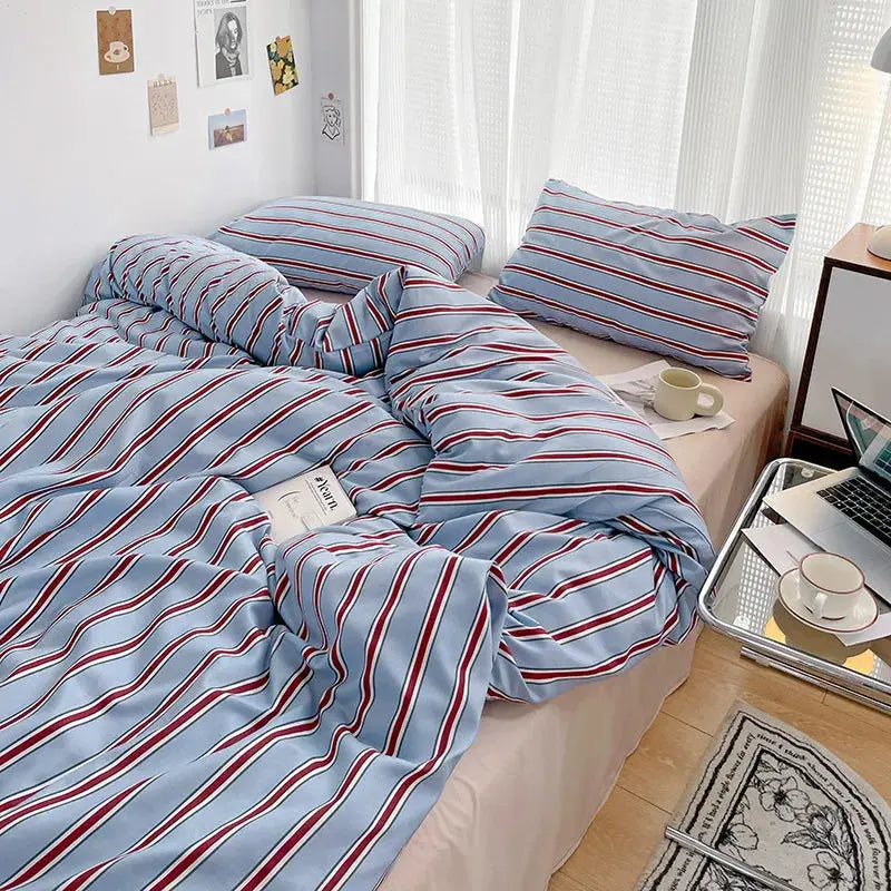 Linfoyer Striped Bedding Set (4 Pcs)