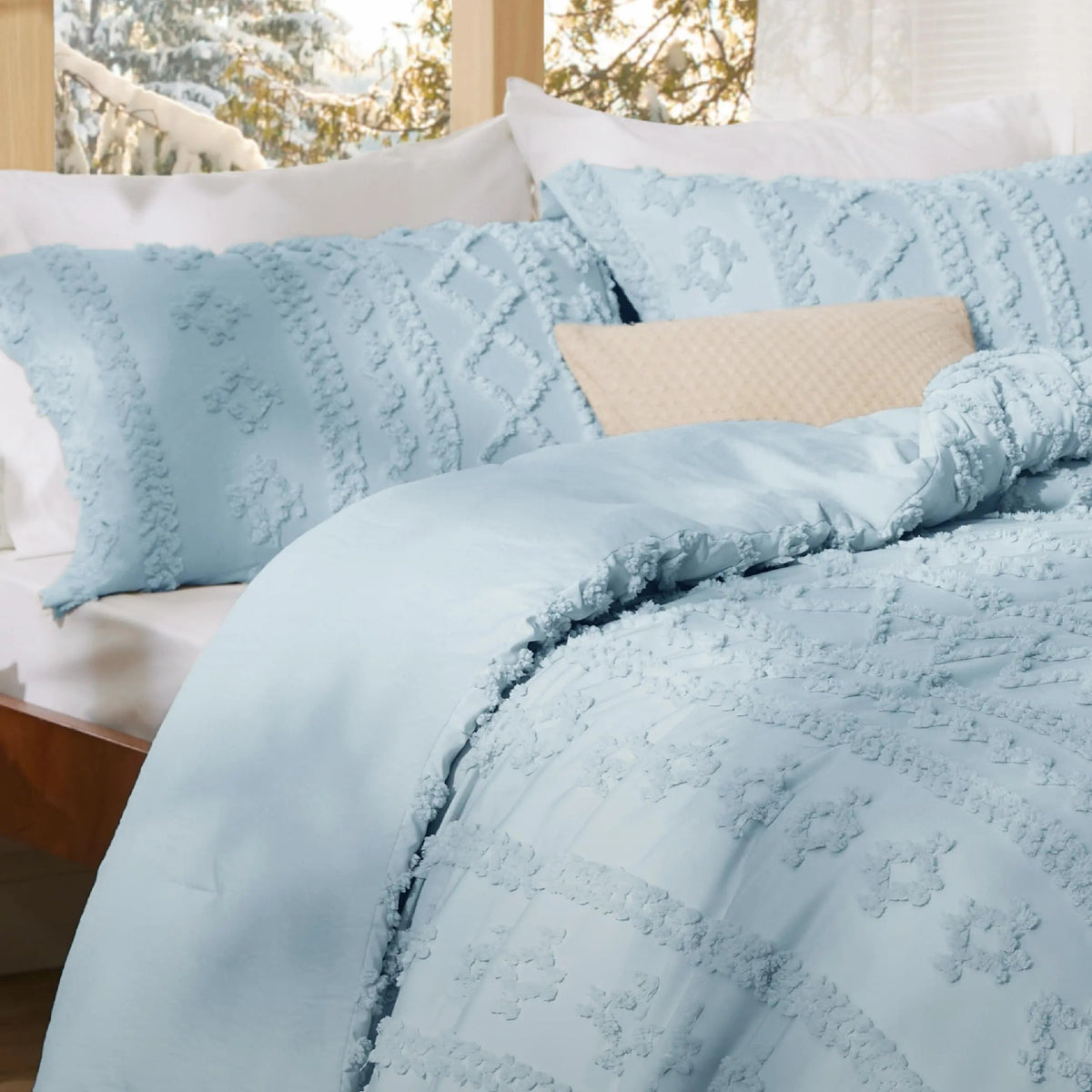 Linfoyer Tufted Boho Comforter Set (3 Pcs)