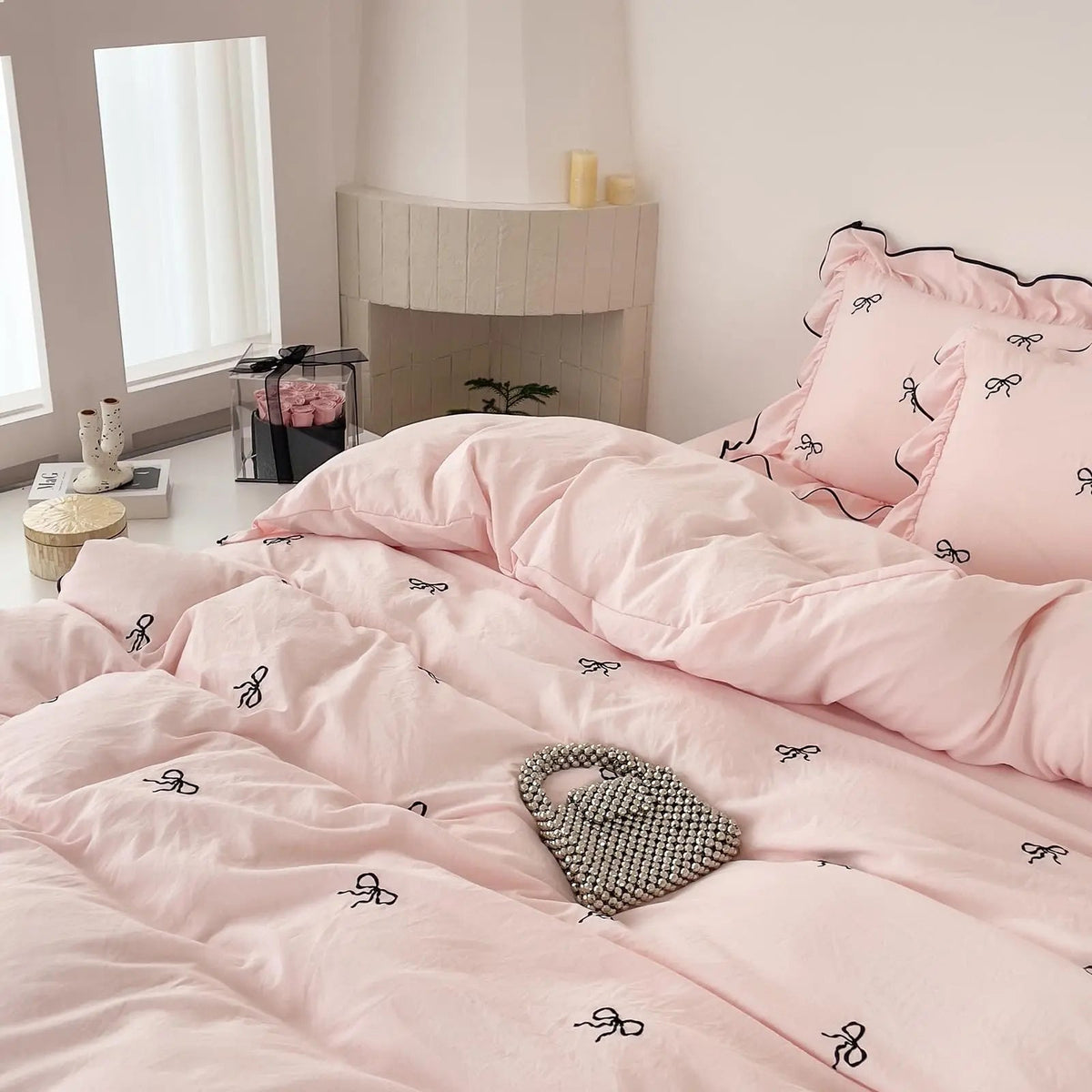 Linfoyer Ruffle Bow Duvet Cover Set (4 Pcs)